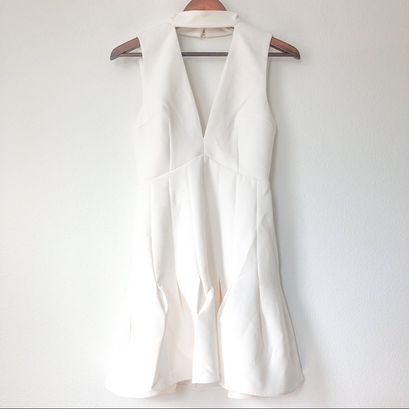 Keepsake The Label “Stand Alone” Dress - Picture 4 of 8